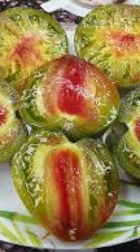 Томат Сладкое трюфельное сердце биколор (от Софии Сааковой)